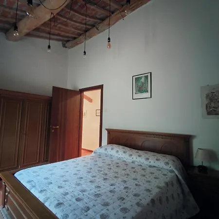 別荘 Tra E Collina